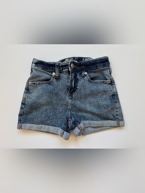 Wild Fable Women's Blue Denim Rolled Cuff Shorts High Rise Size 0/25R